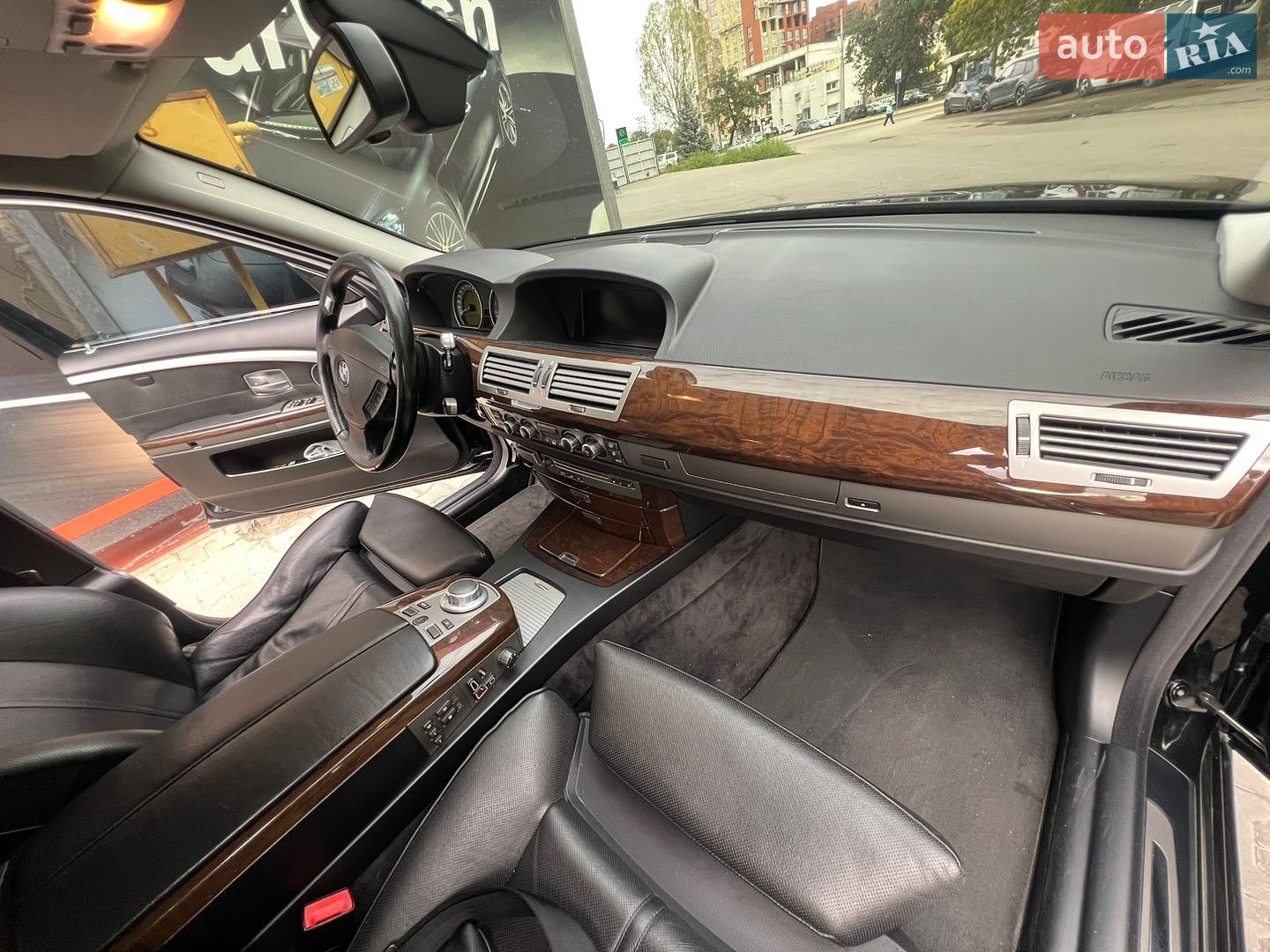 BMW 7 Series 2005 VIN WBAHL61000DN92100 фото оголошення 9 з 17