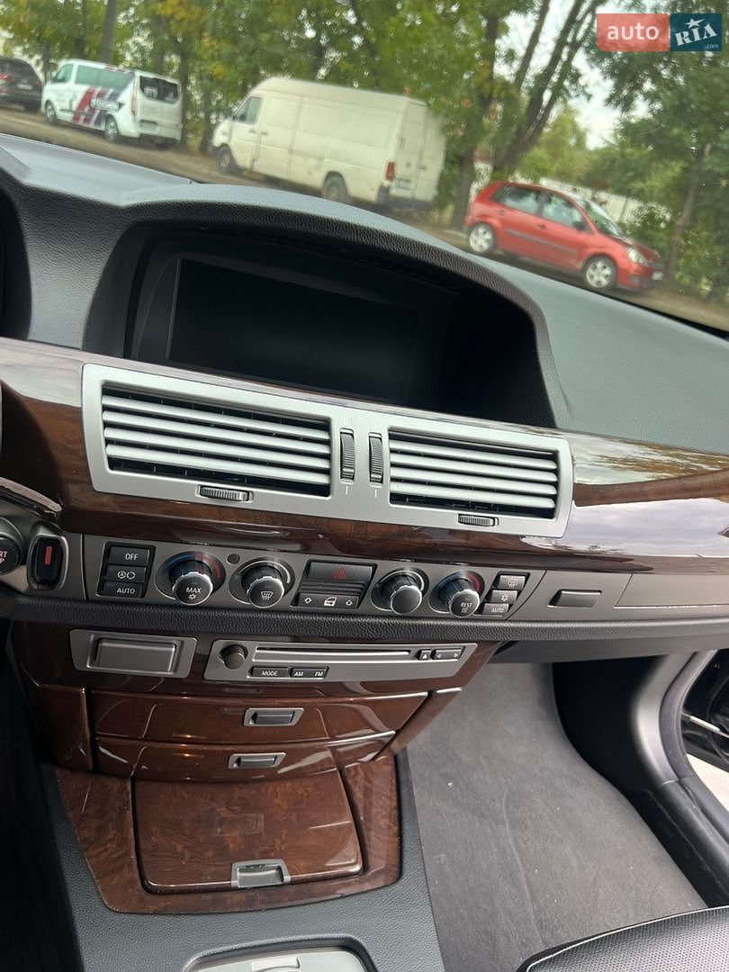 BMW 7 Series 2005 VIN WBAHL61000DN92100 фото оголошення 11 з 17