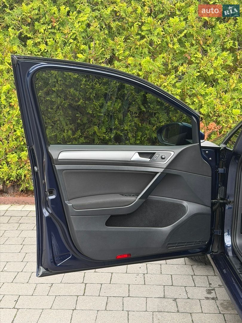 Volkswagen Golf 2014 VIN WVWZZZAUZEP602080 фото оголошення 18 з 43