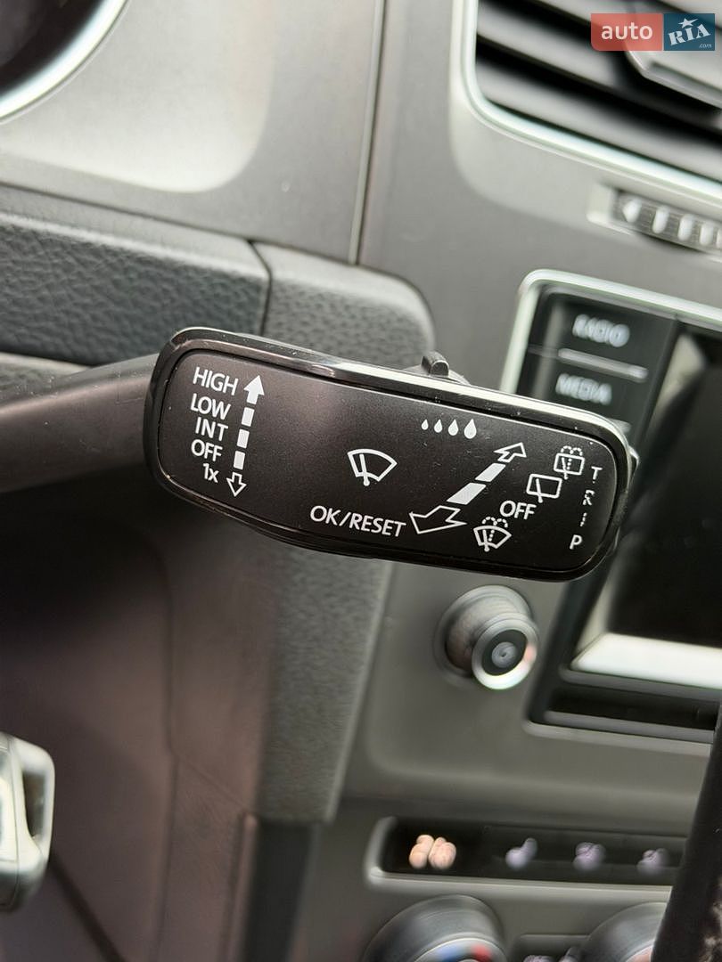 Volkswagen Golf 2014 VIN WVWZZZAUZEP602080 фото оголошення 24 з 43