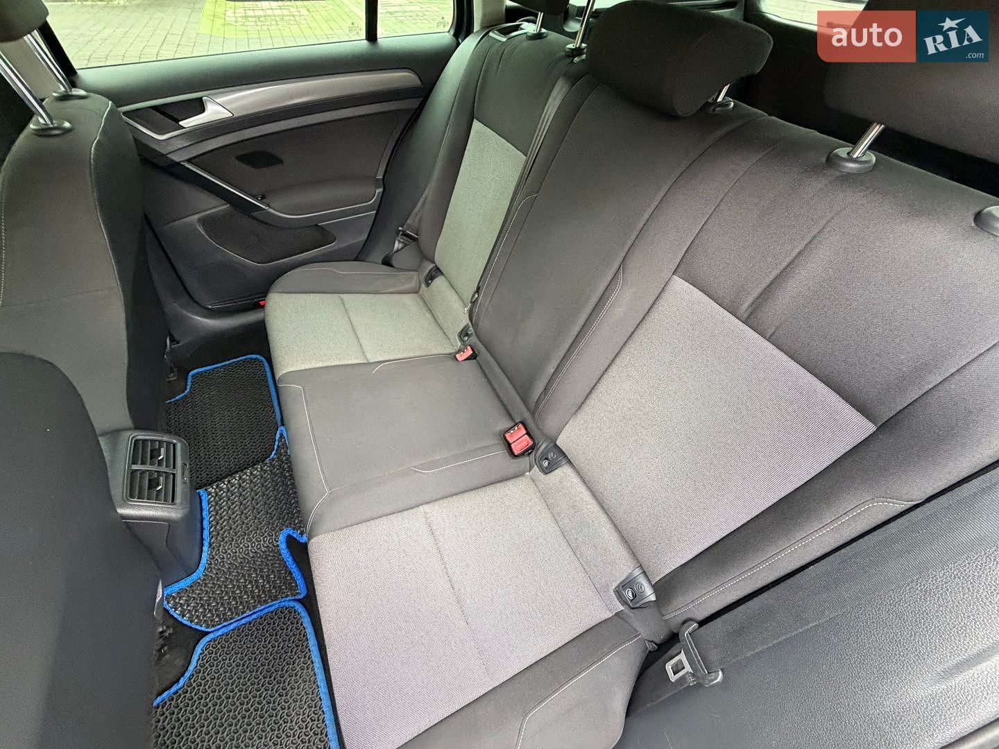 Volkswagen Golf 2014 VIN WVWZZZAUZEP602080 фото оголошення 27 з 43