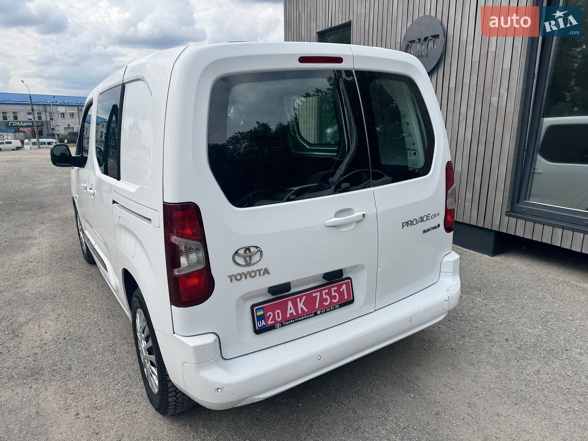 Toyota Proace City 2021 VIN YAREAZKXZGJ973935 фото оголошення 6 з 29