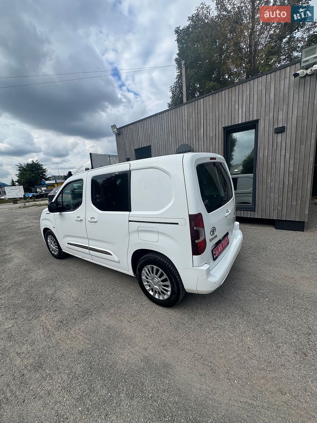 Toyota Proace City 2021 VIN YAREAZKXZGJ973935 фото оголошення 15 з 29