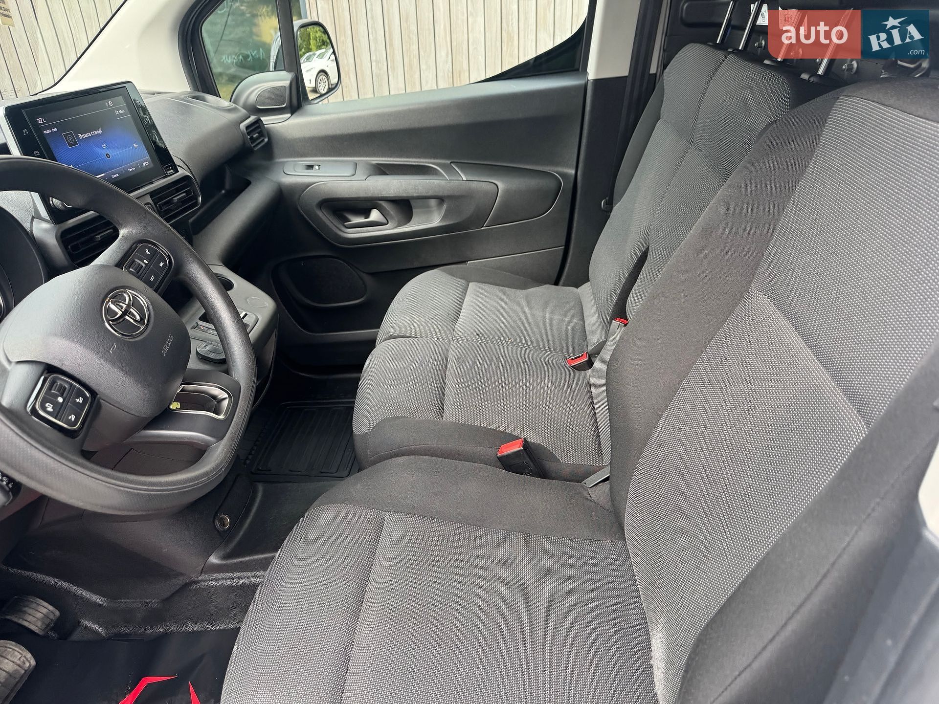 Toyota Proace City 2021 VIN YAREAZKXZGJ973935 фото оголошення 27 з 29