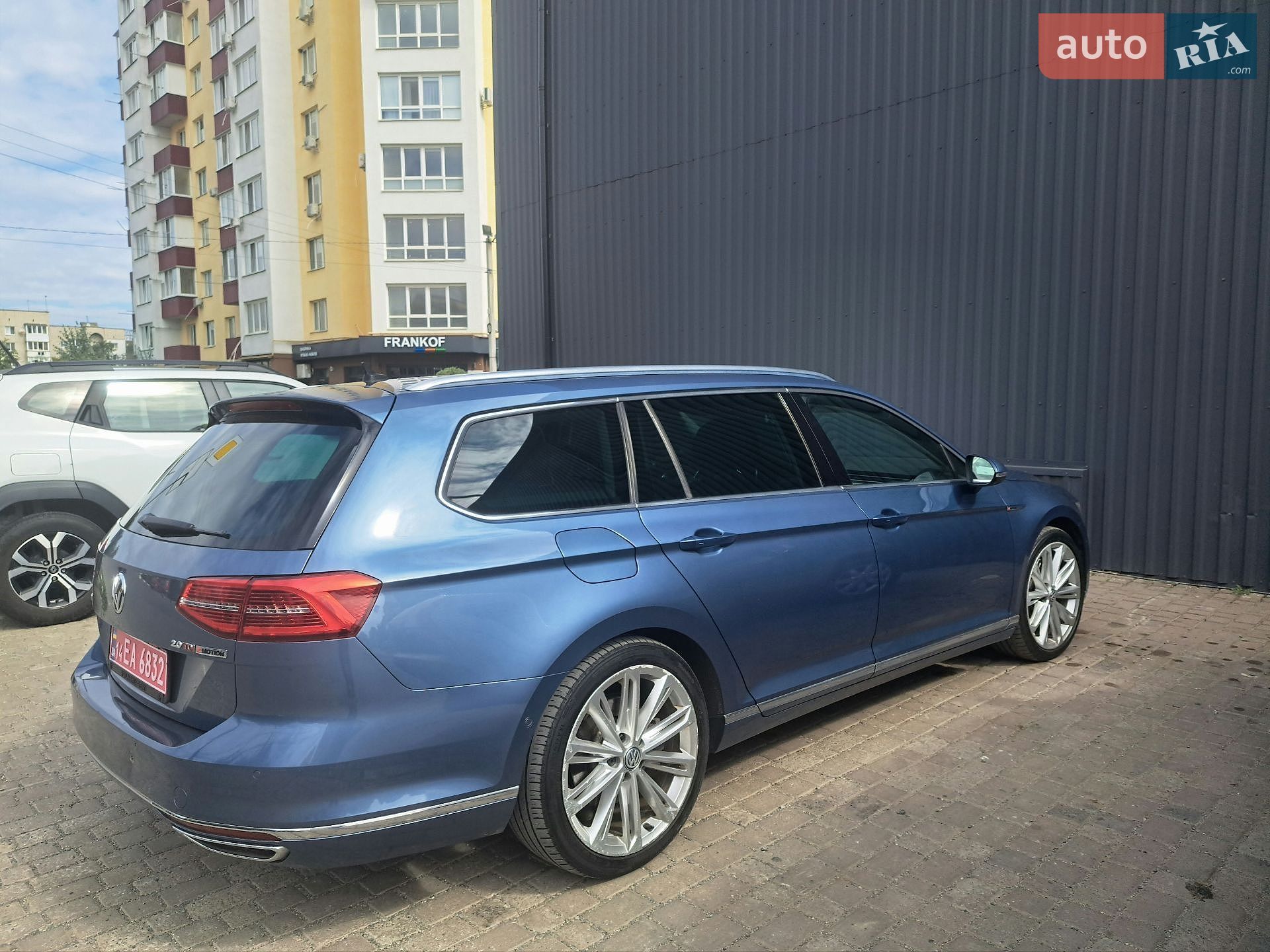 Volkswagen Passat 2015 VIN WVWZZZ3CZFE472305 фото оголошення 9 з 33