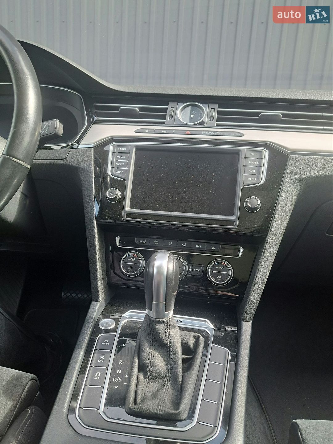 Volkswagen Passat 2015 VIN WVWZZZ3CZFE472305 фото оголошення 13 з 33