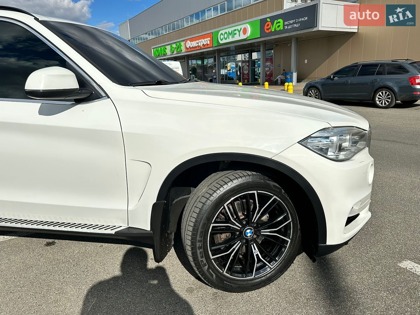 BMW X5 2018 VIN WBALS010100Y31798 фото оголошення 14 з 51