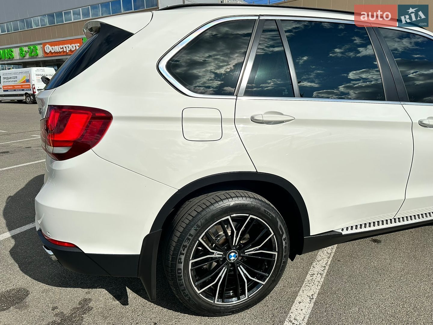 BMW X5 2018 VIN WBALS010100Y31798 фото оголошення 16 з 51