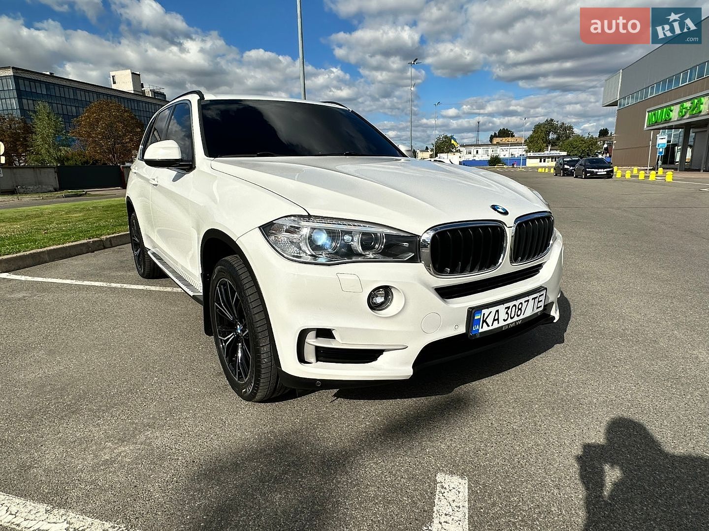 BMW X5 2018 VIN WBALS010100Y31798 фото оголошення 18 з 51