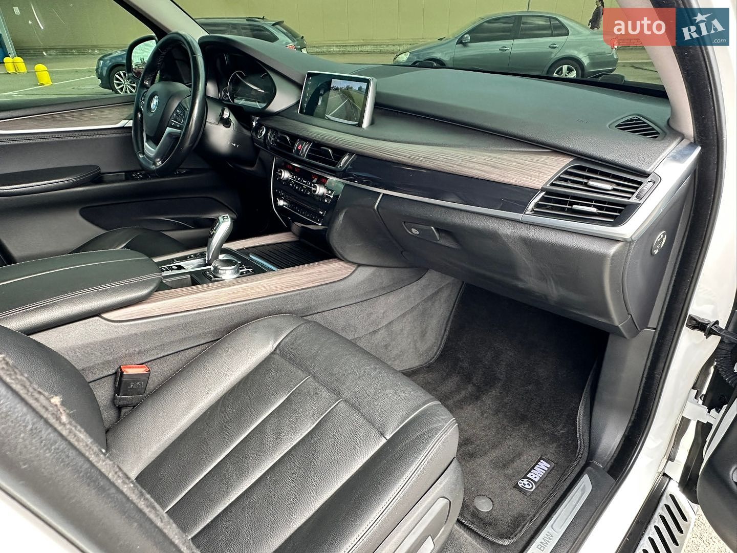 BMW X5 2018 VIN WBALS010100Y31798 фото оголошення 25 з 51