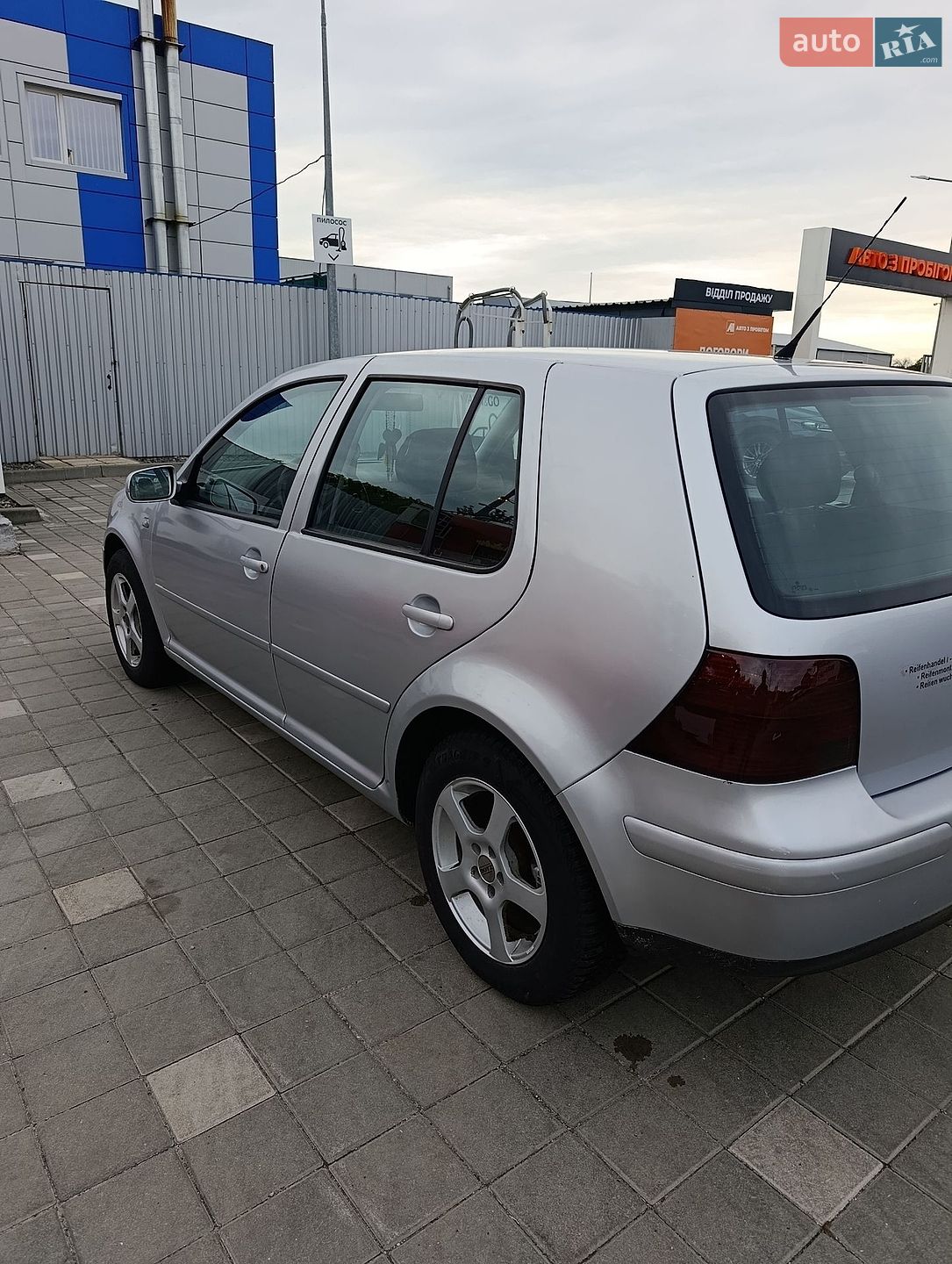 Volkswagen Golf 2003 VIN WVWZZZ1JZ3B191910 фото оголошення 2 з 20