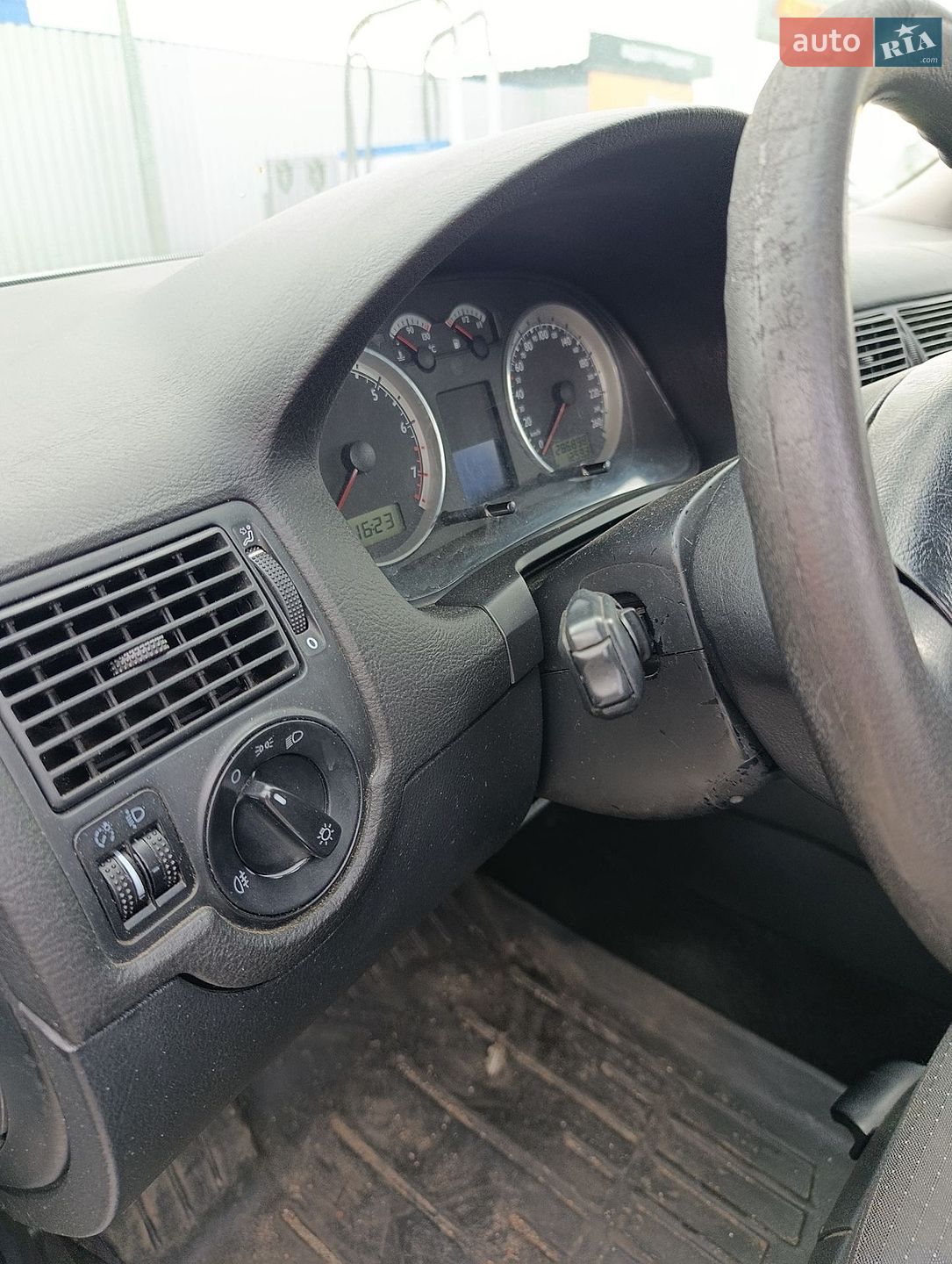 Volkswagen Golf 2003 VIN WVWZZZ1JZ3B191910 фото оголошення 15 з 20
