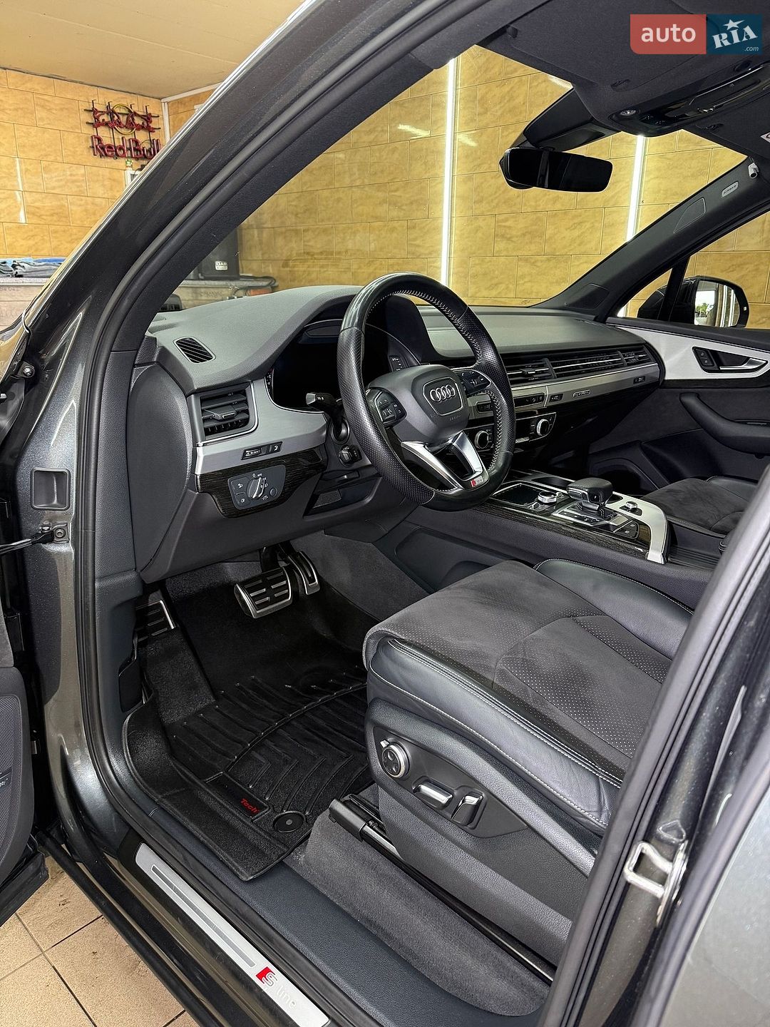 Audi Q7 2018 VIN WAUZZZ4M5JD058272 фото оголошення 15 з 15