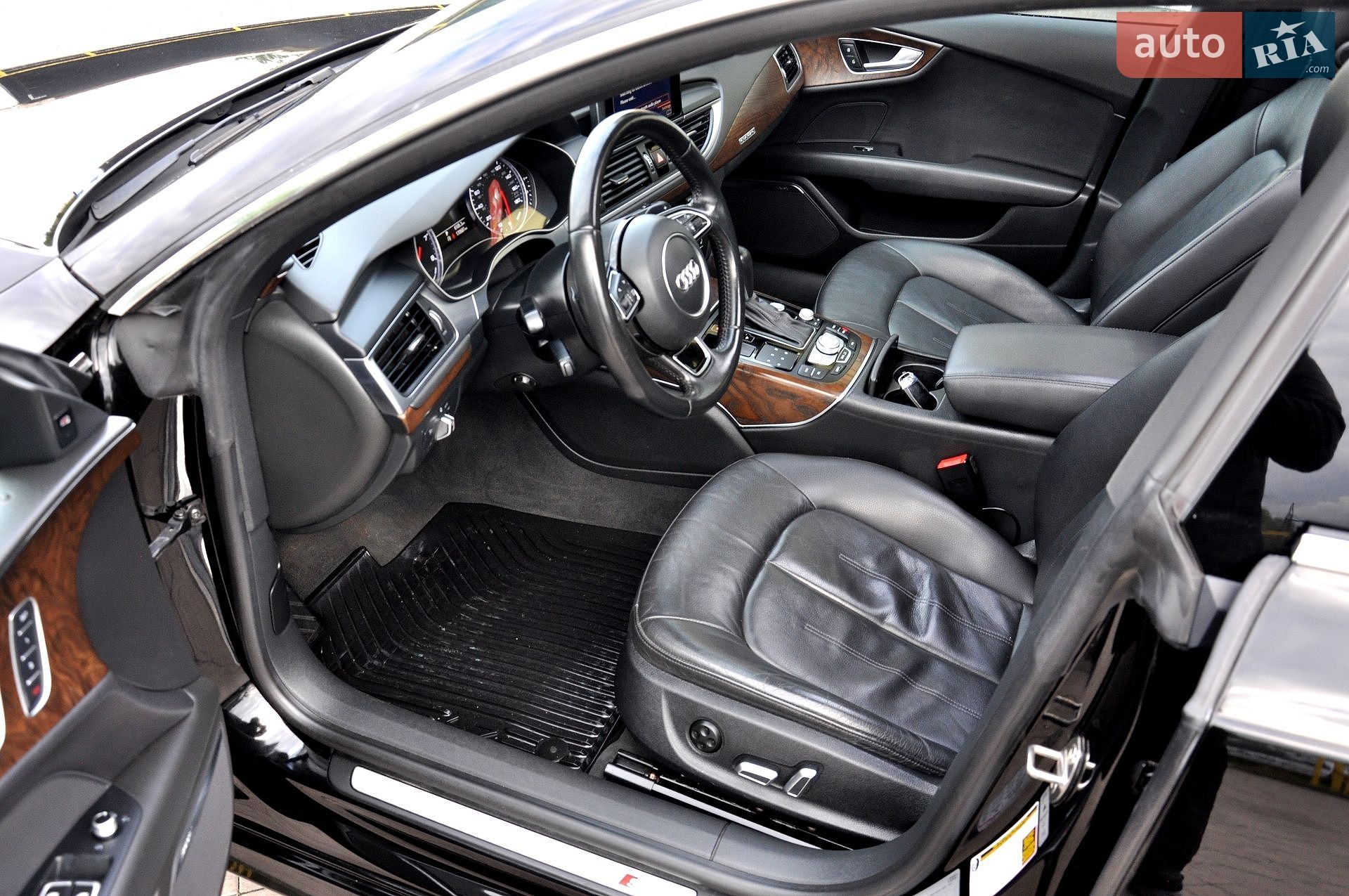 Audi A7 Sportback 2015 VIN WAUWGAFCXGN055496 фото оголошення 16 з 41