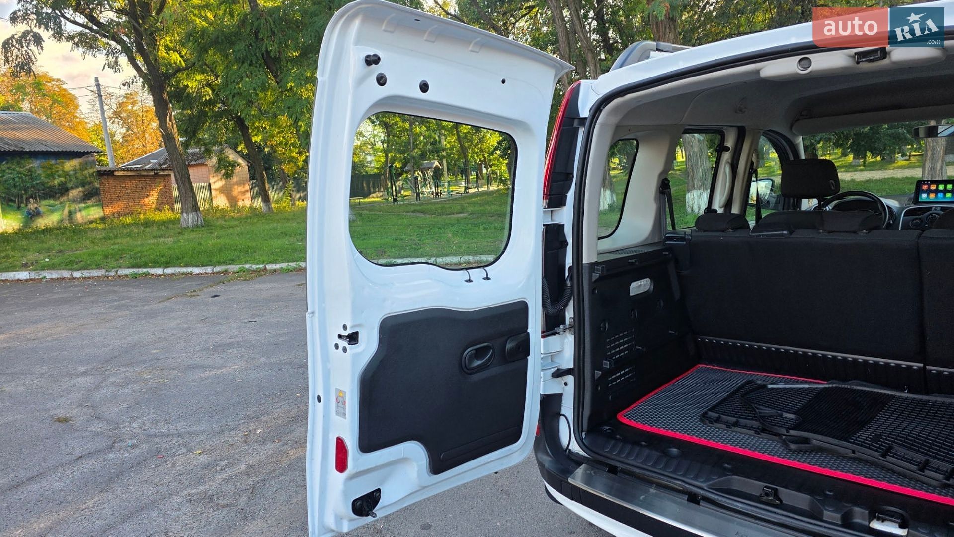Renault Kangoo 2015 VIN VF1KWX7B553241959 фото оголошення 17 з 20