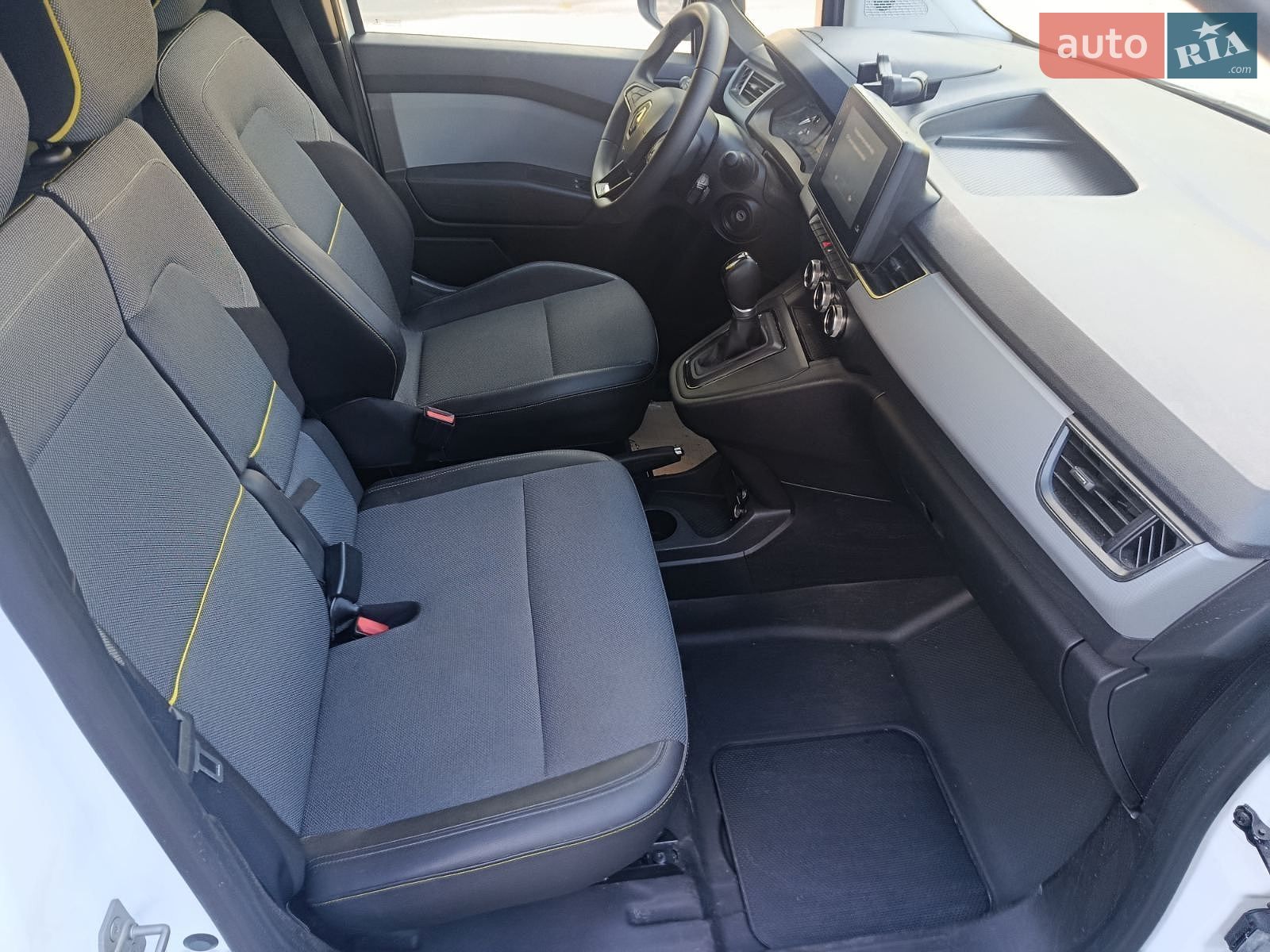 Renault Kangoo 2022 VIN VF1RFK00470150087 фото оголошення 24 з 39