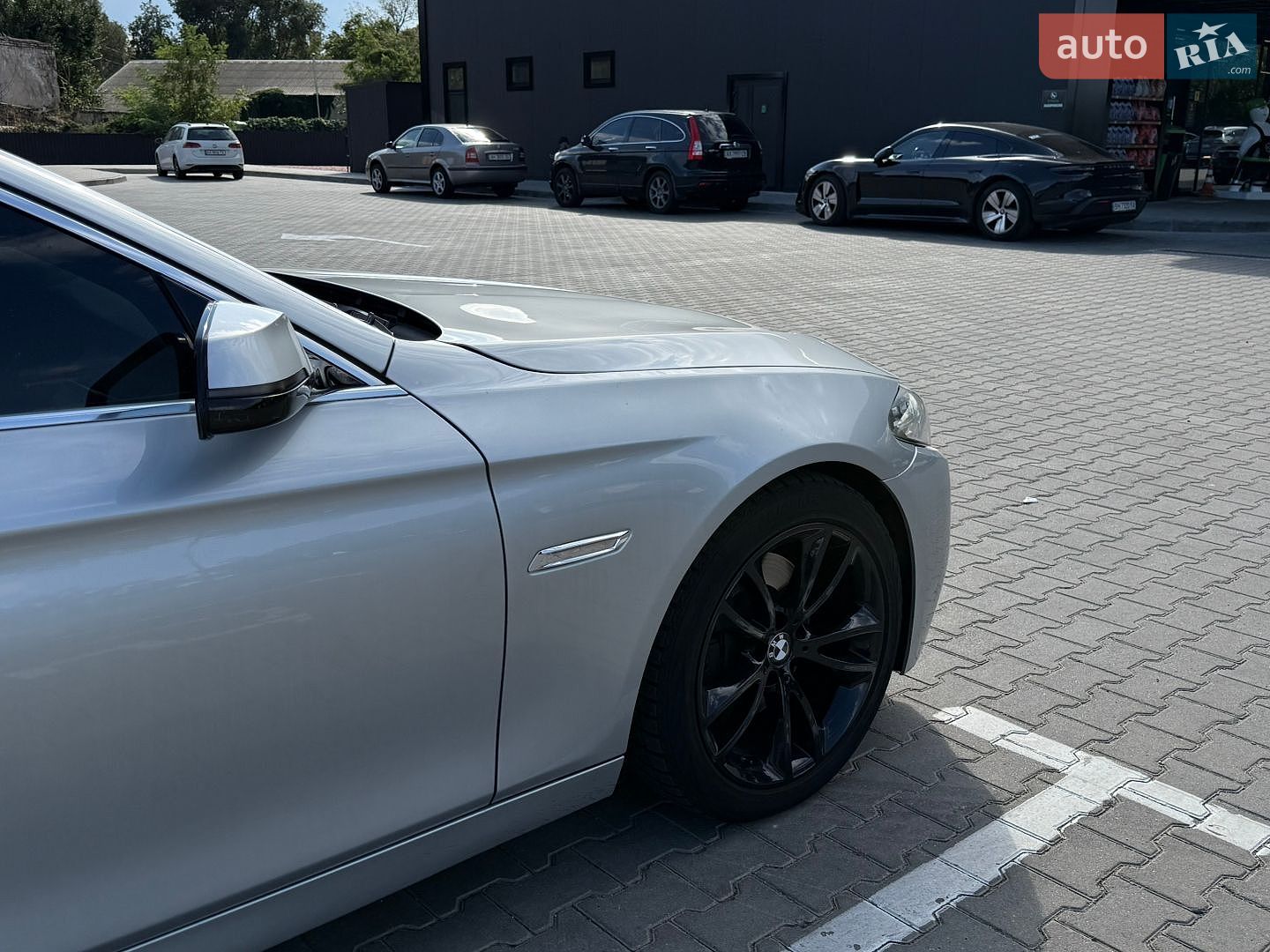 BMW 5 Series 2015 VIN WBA5B3C54GG254432 фото оголошення 7 з 18