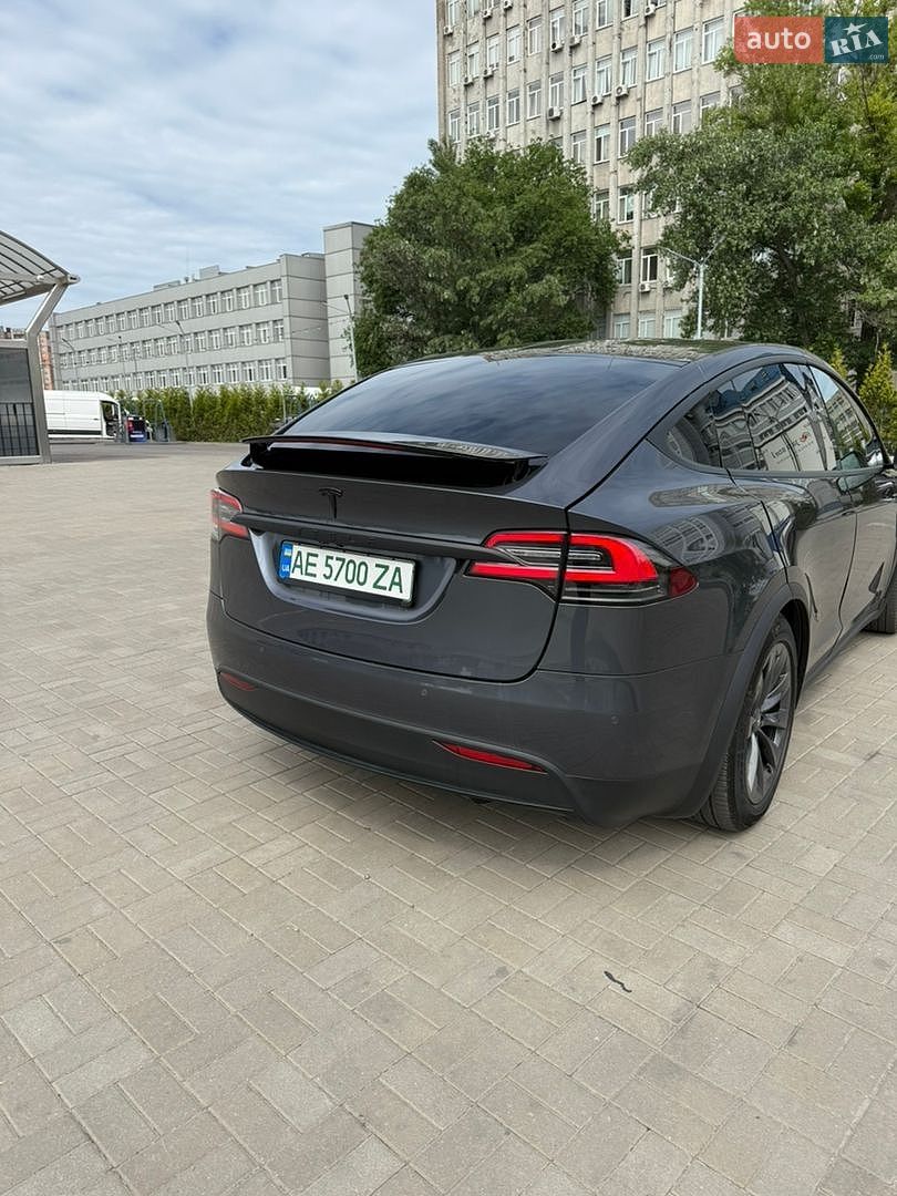 Tesla Model X 2018 VIN 5YJXCDE27JF137267 фото оголошення 8 з 24