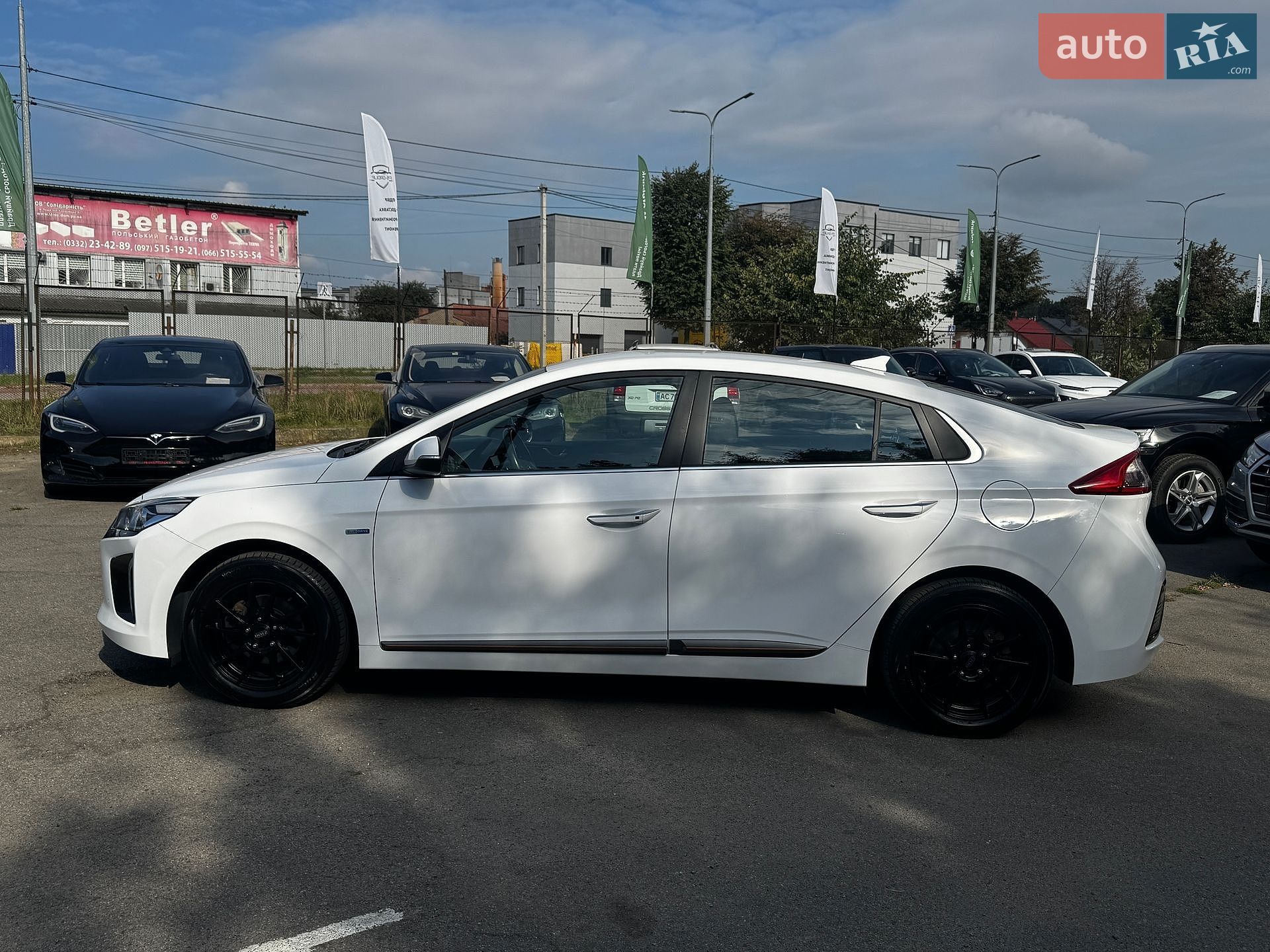 Hyundai Ioniq 2019 VIN KMHC851HFKU039063 фото оголошення 14 з 53