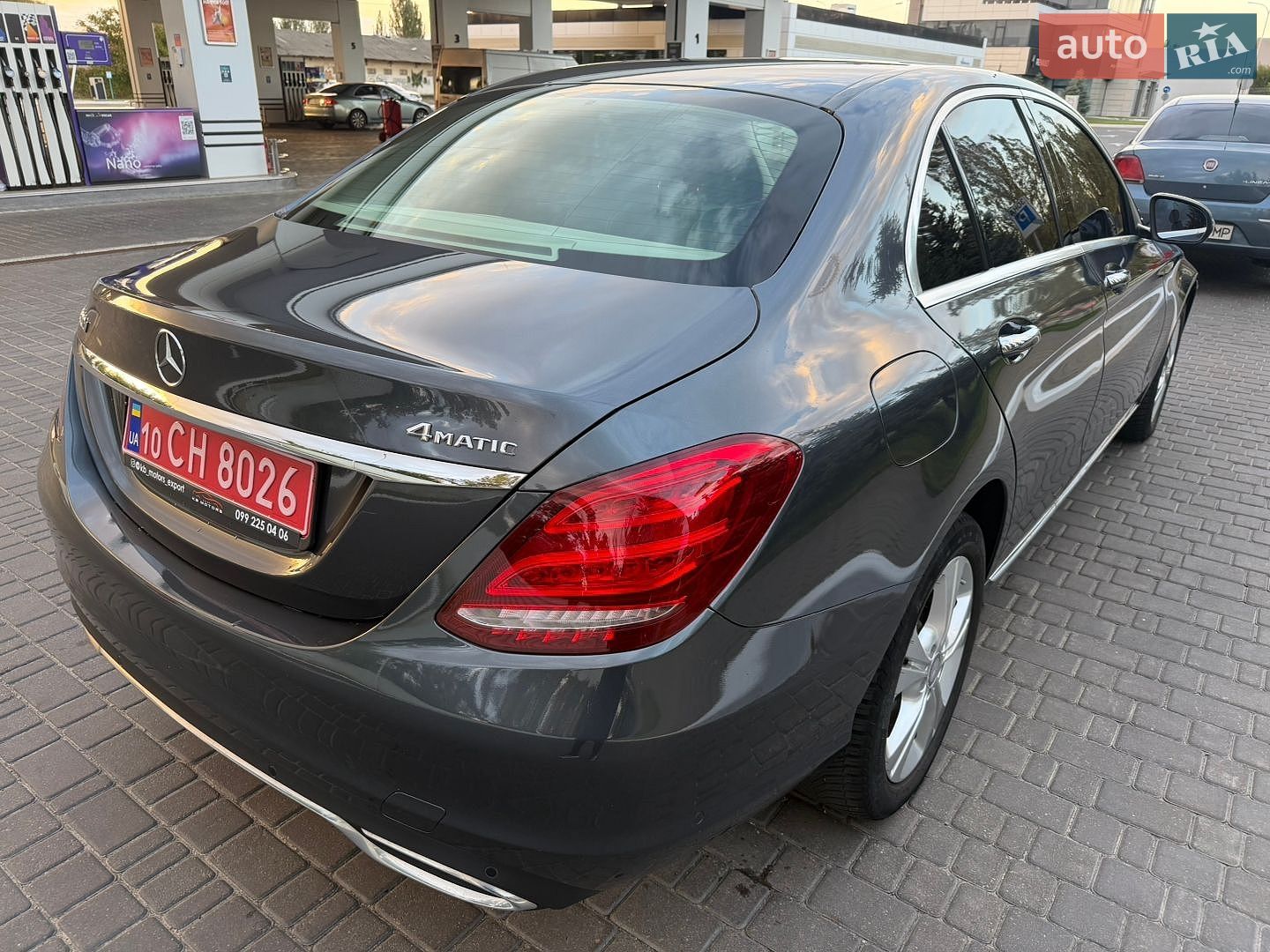 Mercedes-Benz C-Class 2016 VIN WDDWF0FB2GF274914 фото оголошення 4 з 114