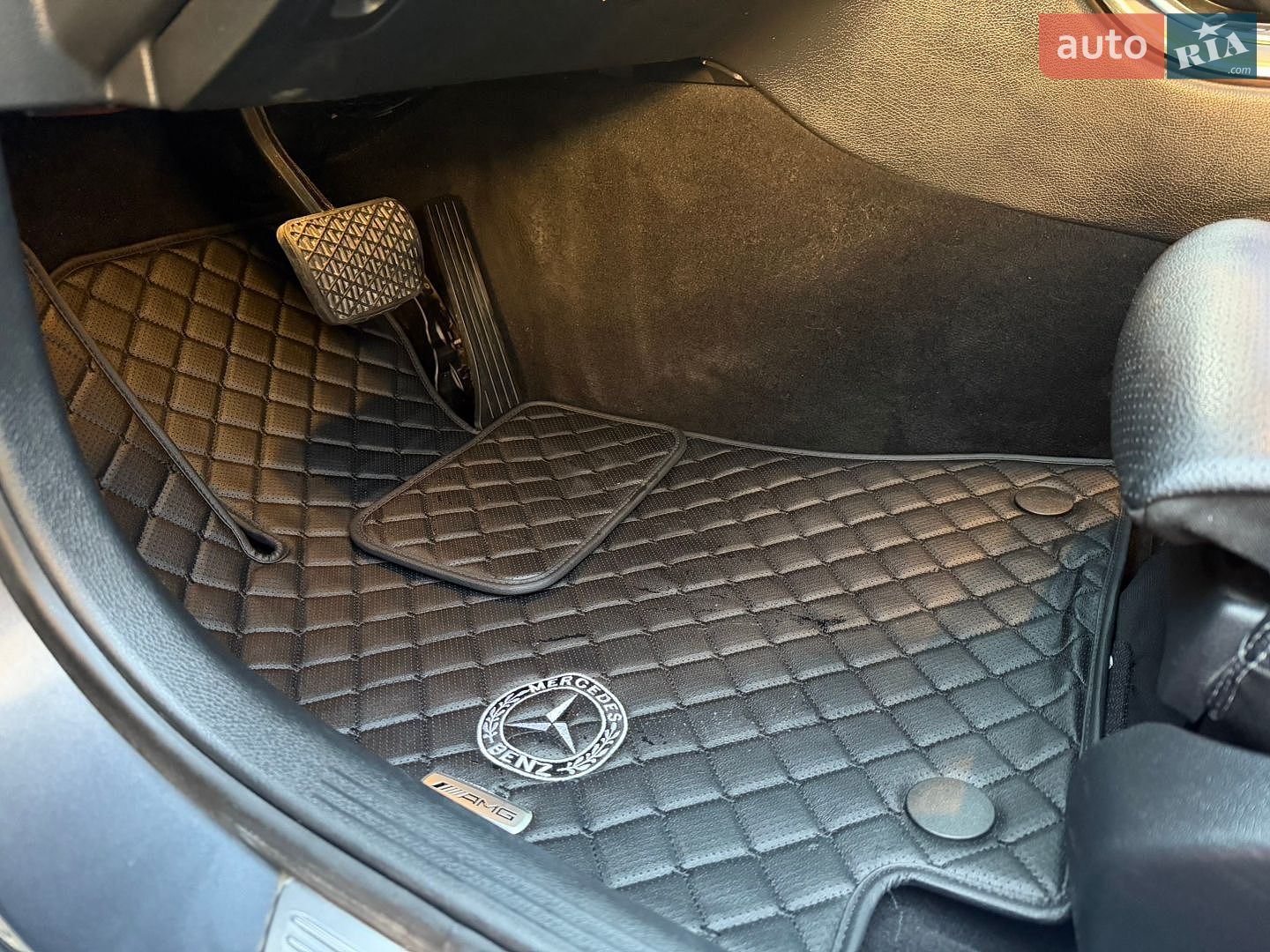 Mercedes-Benz C-Class 2016 VIN WDDWF0FB2GF274914 фото оголошення 38 з 114