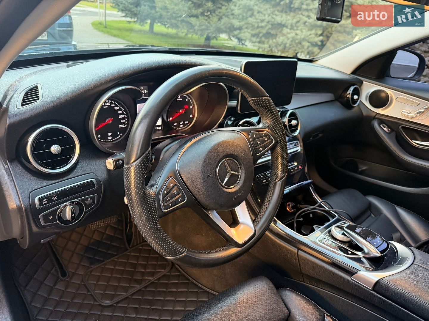Mercedes-Benz C-Class 2016 VIN WDDWF0FB2GF274914 фото оголошення 42 з 114