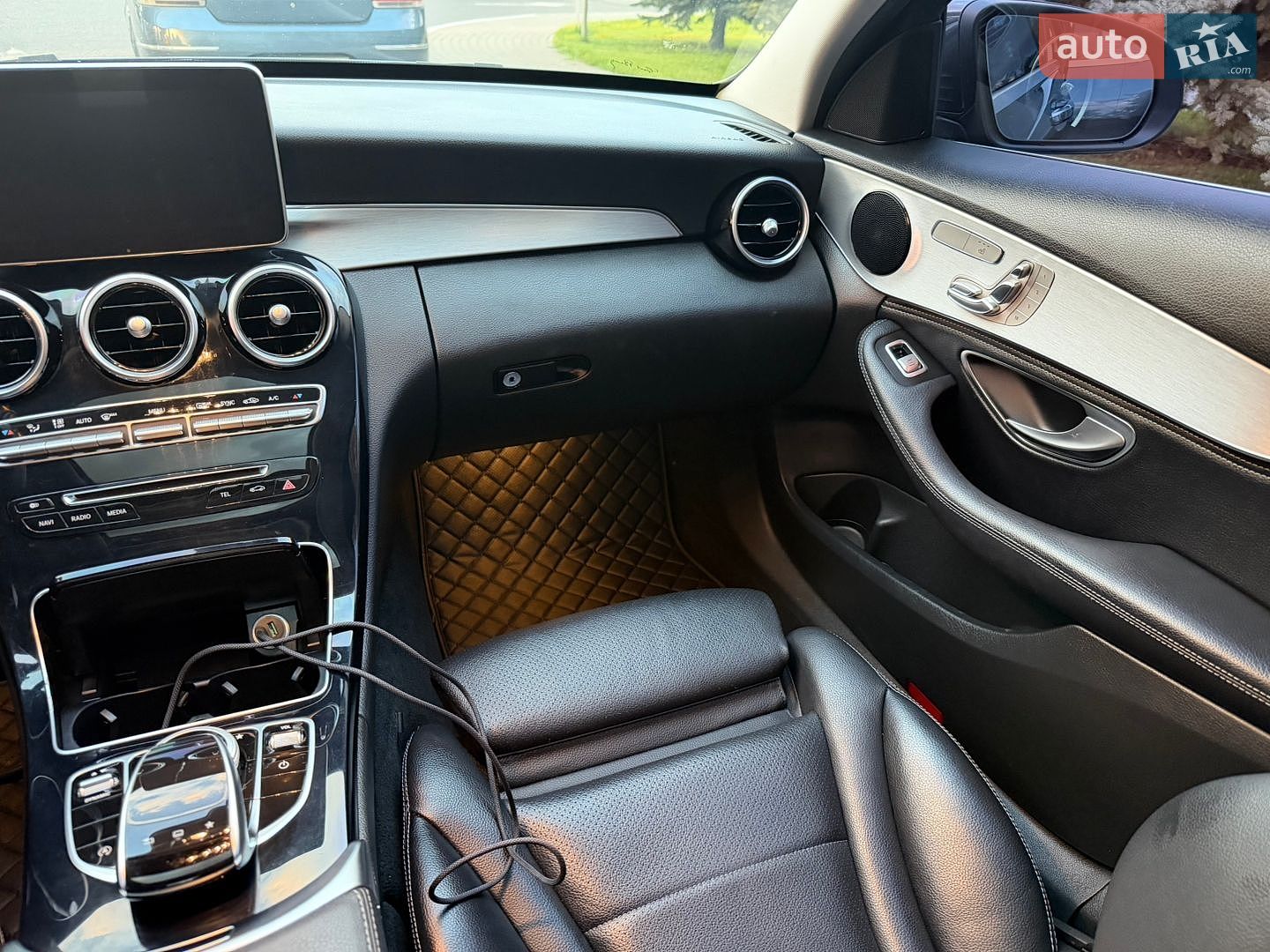 Mercedes-Benz C-Class 2016 VIN WDDWF0FB2GF274914 фото оголошення 66 з 114