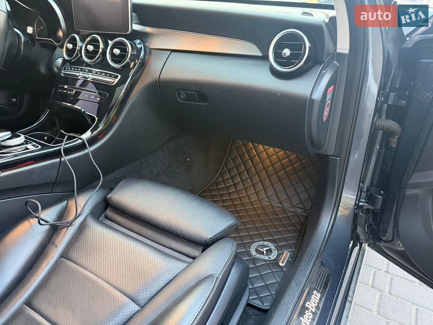 Mercedes-Benz C-Class 2016 VIN WDDWF0FB2GF274914 фото оголошення 73 з 114
