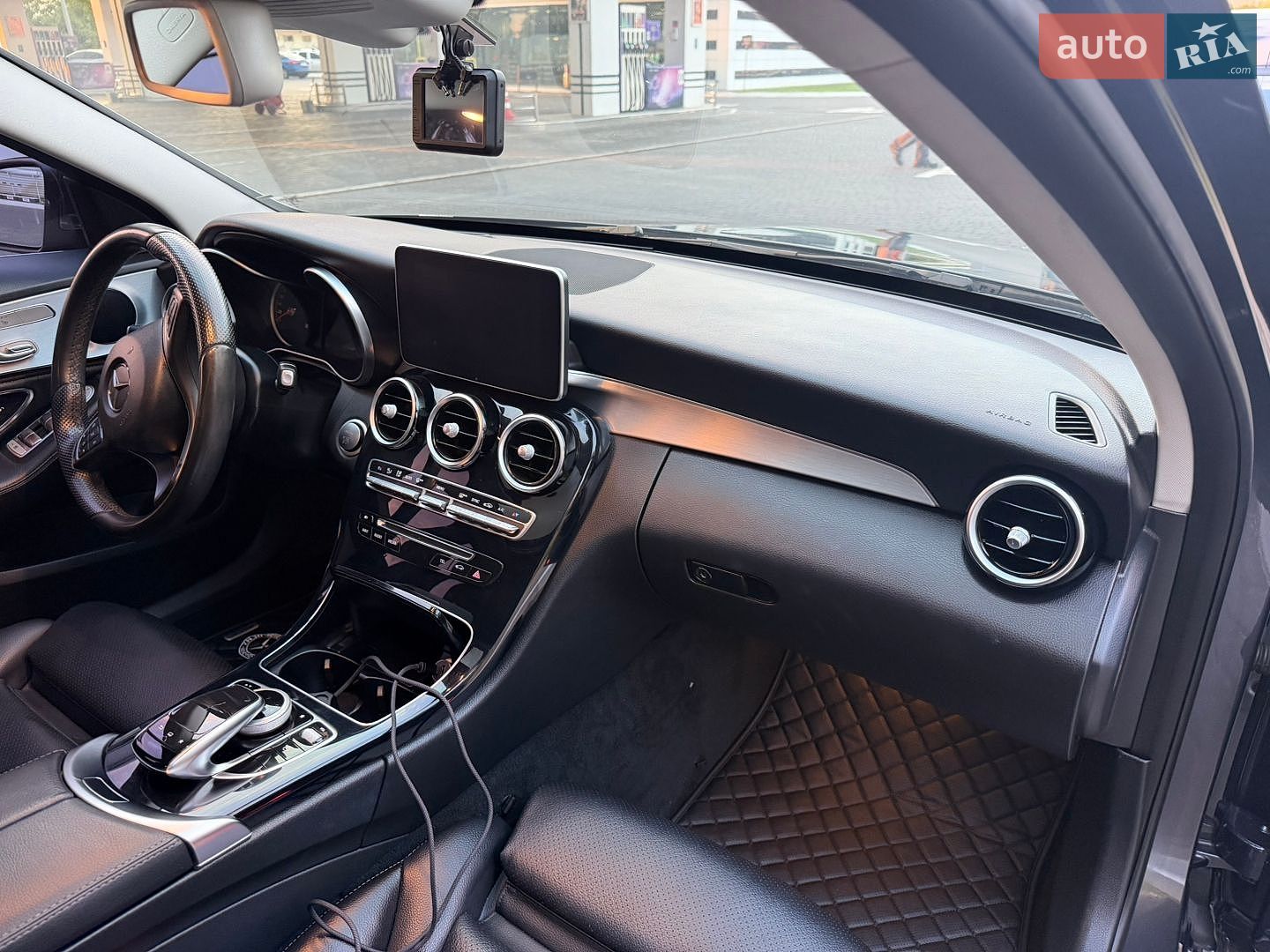 Mercedes-Benz C-Class 2016 VIN WDDWF0FB2GF274914 фото оголошення 80 з 114