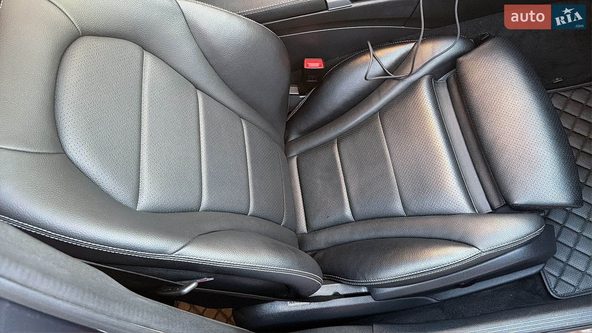 Mercedes-Benz C-Class 2016 VIN WDDWF0FB2GF274914 фото оголошення 77 з 114