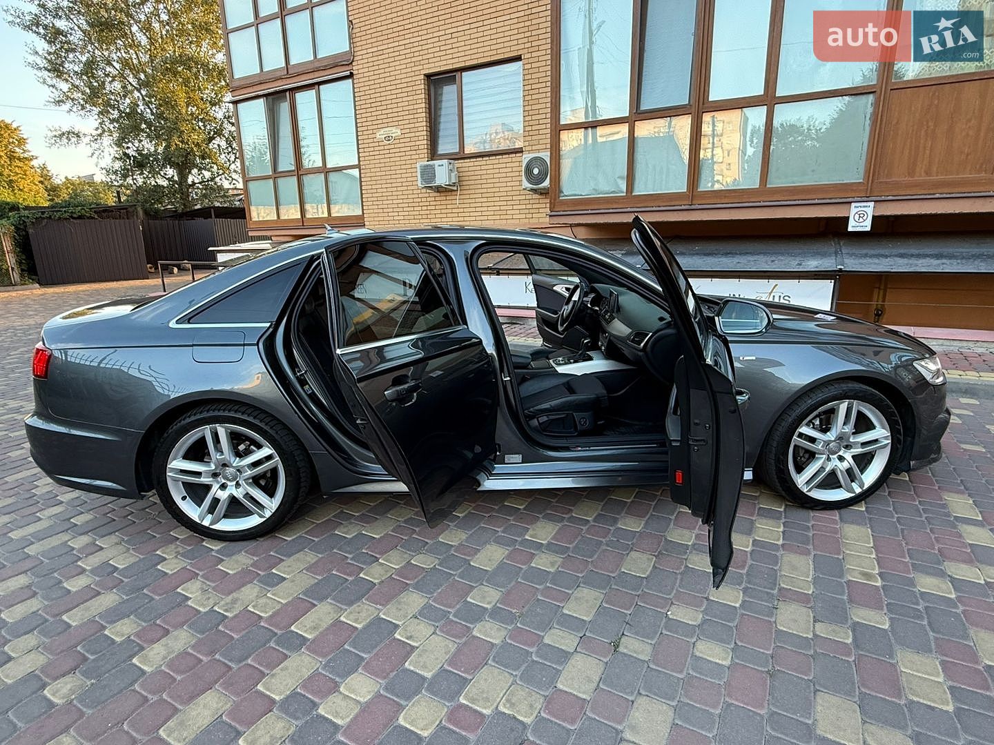 Audi A6 2017 VIN WAUZZZ4GXHN079195 фото оголошення 43 з 45