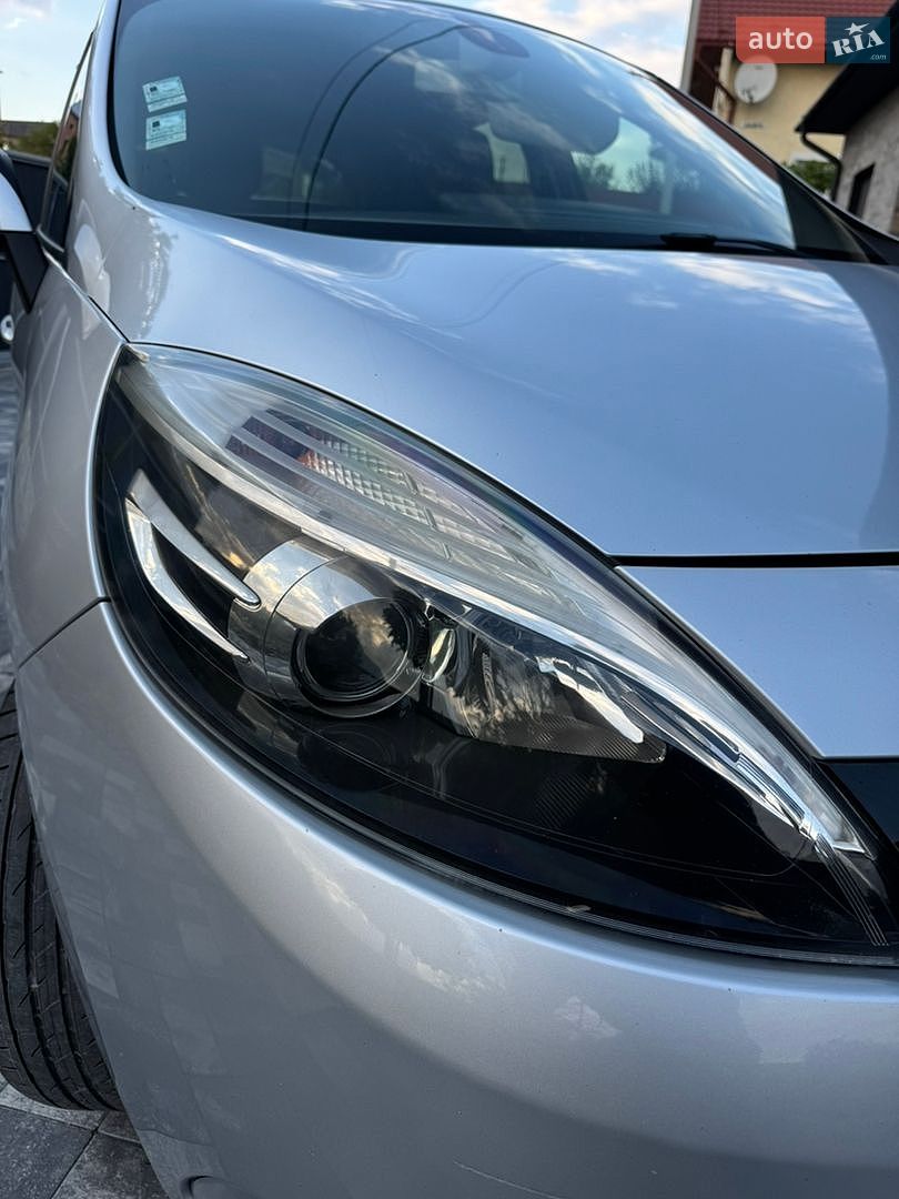 Renault Scenic 2014 VIN VF1JZS00E51547581 фото оголошення 2 з 12