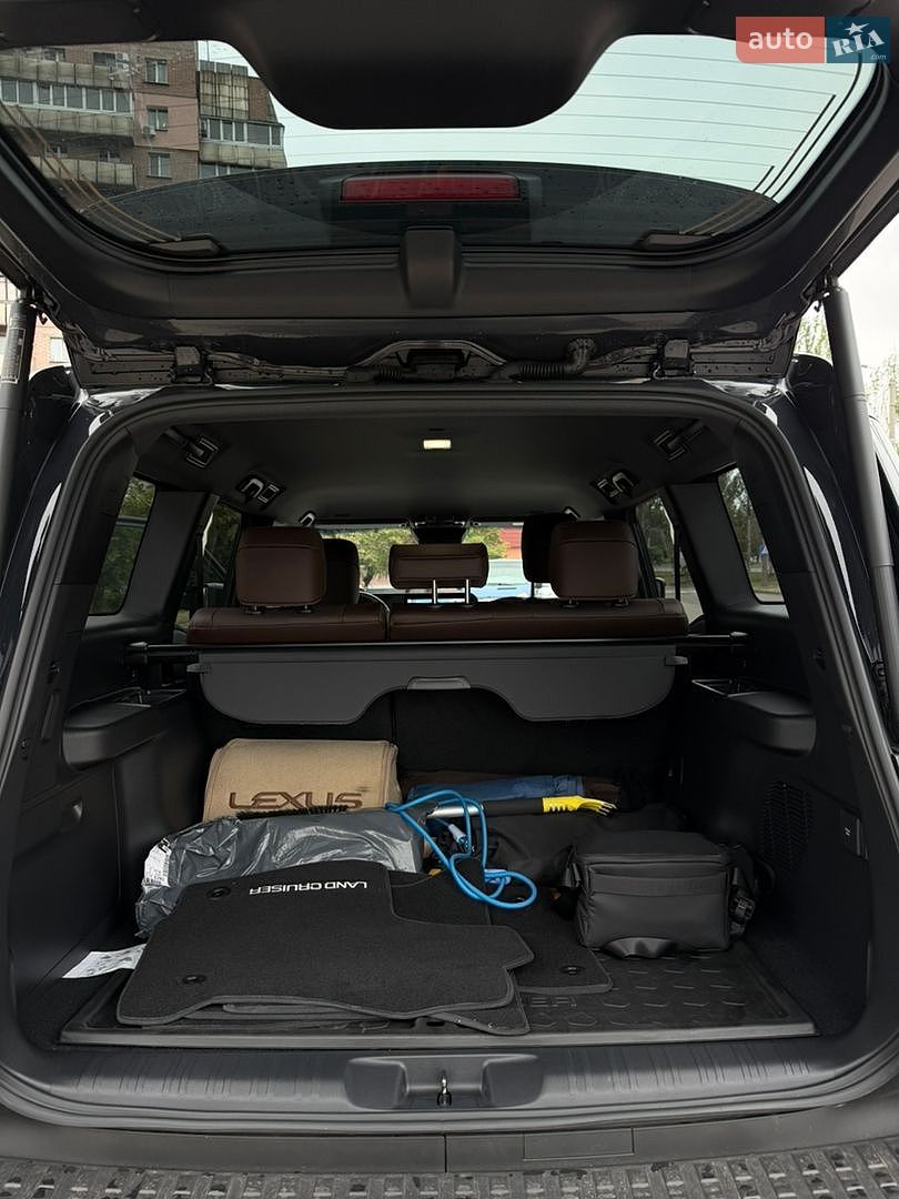 Toyota Land Cruiser Prado 2025 VIN JTEAR3AJ20K034718 фото оголошення 11 з 19
