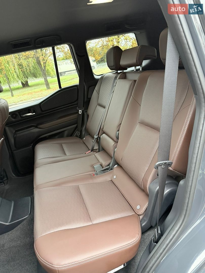Toyota Land Cruiser Prado 2025 VIN JTEAR3AJ20K034718 фото оголошення 18 з 19