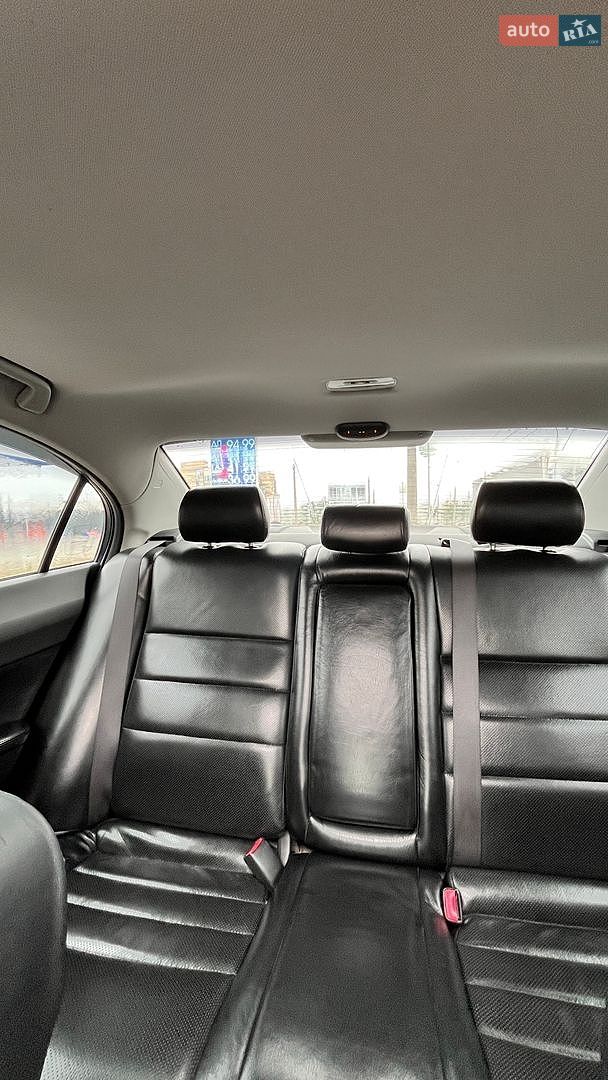 Honda Civic 2008 VIN JHMFD16708S200797 фото оголошення 3 з 12