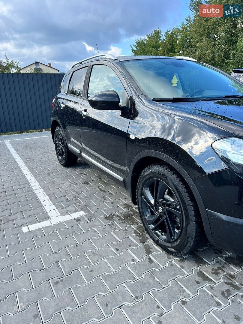 Nissan Qashqai 2011 VIN SJNFCAJ10U2371456 фото оголошення 10 з 139