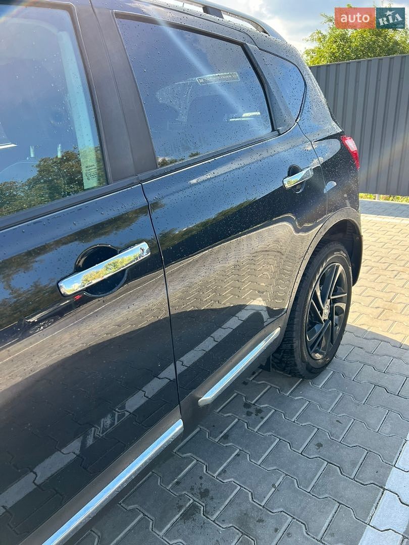 Nissan Qashqai 2011 VIN SJNFCAJ10U2371456 фото оголошення 18 з 139