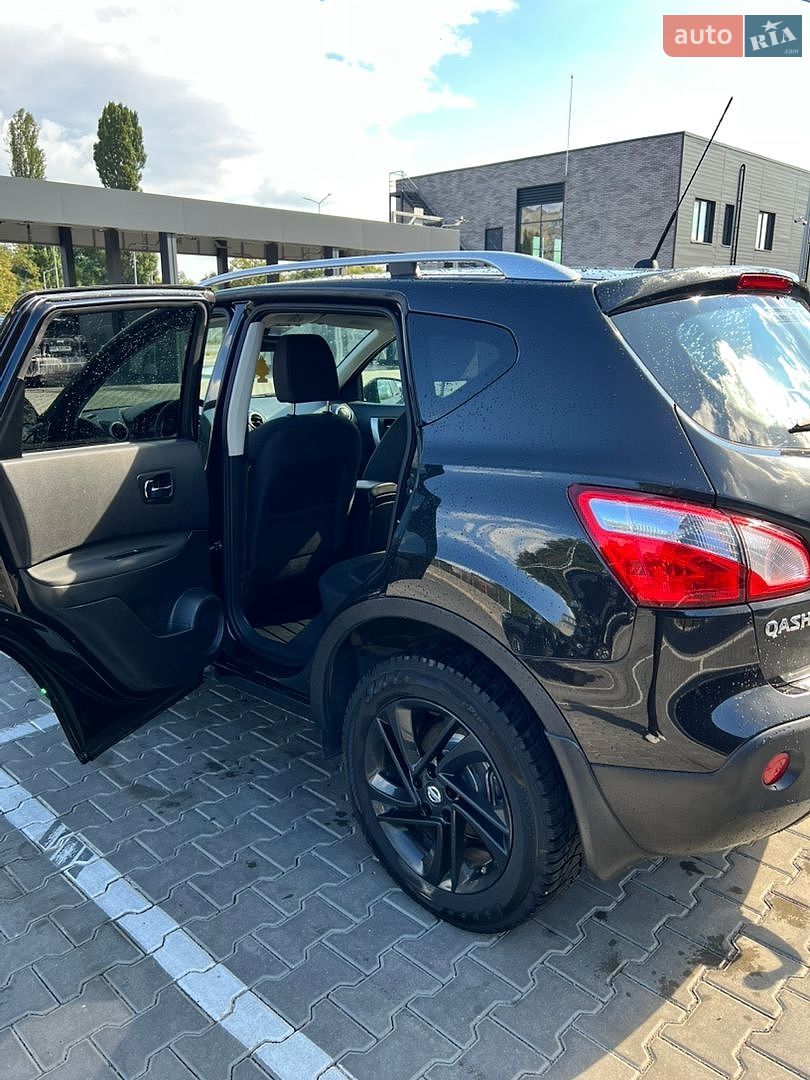 Nissan Qashqai 2011 VIN SJNFCAJ10U2371456 фото оголошення 19 з 139