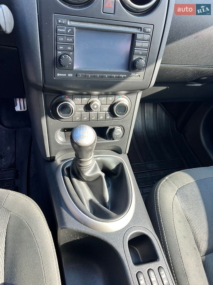 Nissan Qashqai 2011 VIN SJNFCAJ10U2371456 фото оголошення 43 з 139