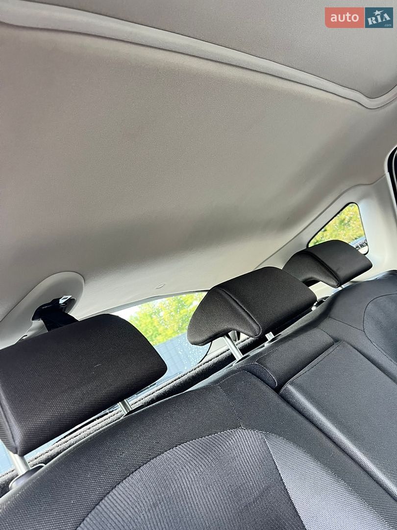 Nissan Qashqai 2011 VIN SJNFCAJ10U2371456 фото оголошення 59 з 139