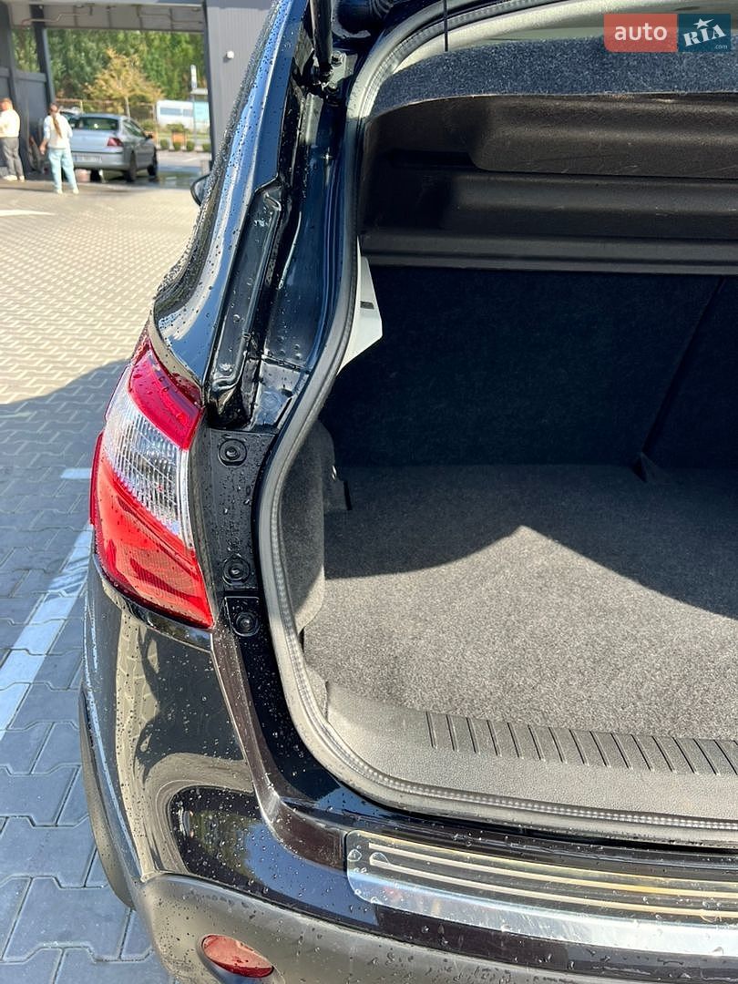 Nissan Qashqai 2011 VIN SJNFCAJ10U2371456 фото оголошення 68 з 139