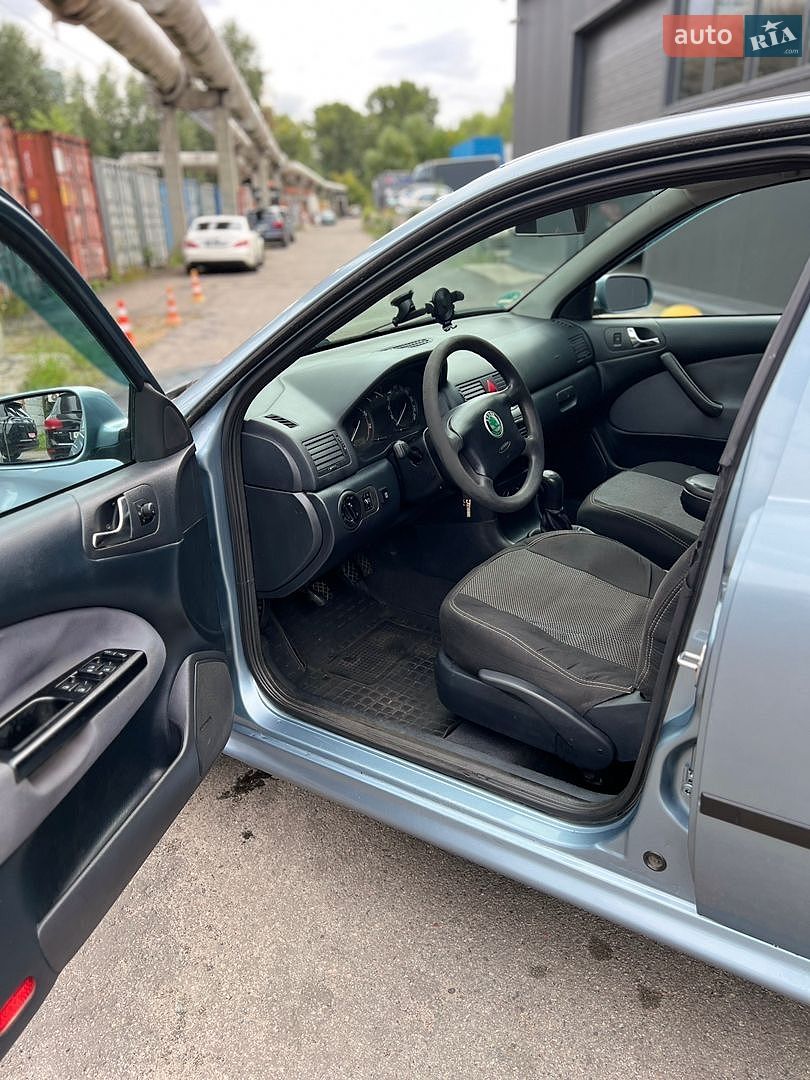 Skoda Octavia 2003 VIN TMBCX41U632797123 фото оголошення 5 з 17