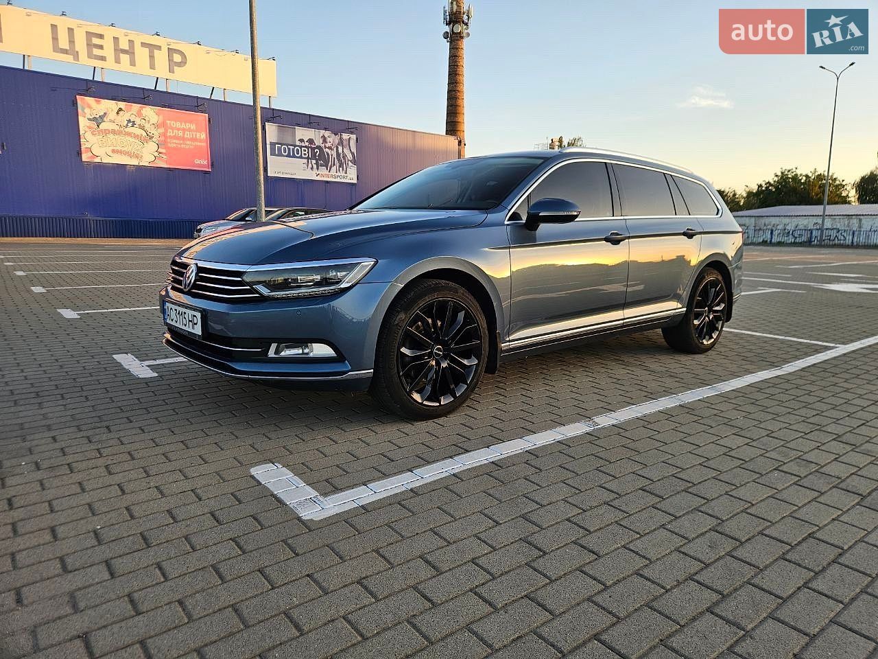 Volkswagen Passat 2017 VIN WVWZZZ3CZJE071208 фото оголошення 7 з 25