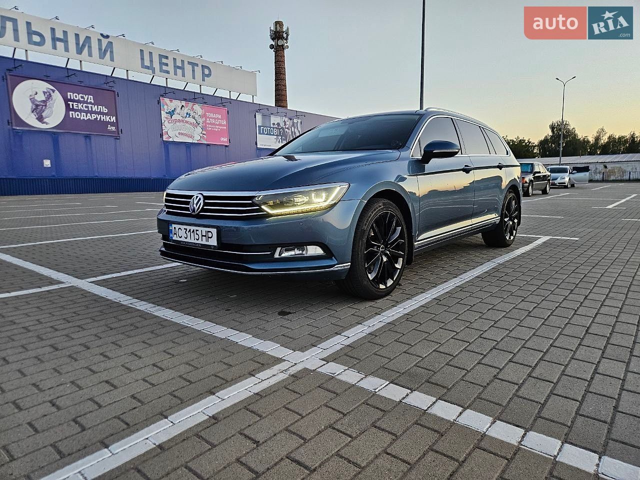 Volkswagen Passat 2017 VIN WVWZZZ3CZJE071208 фото оголошення 15 з 25