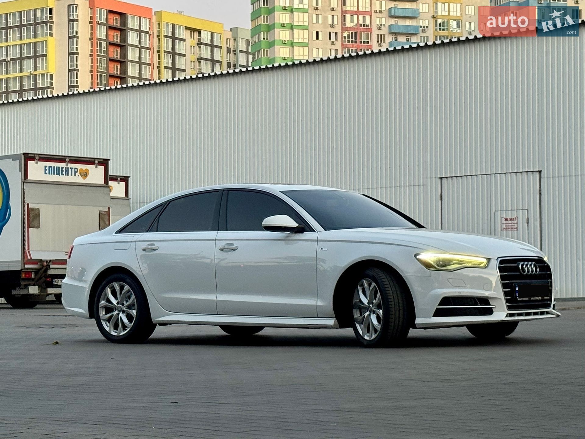 Audi A6 2018 VIN WAUC8AFC4JN032450 фото оголошення 31 з 41