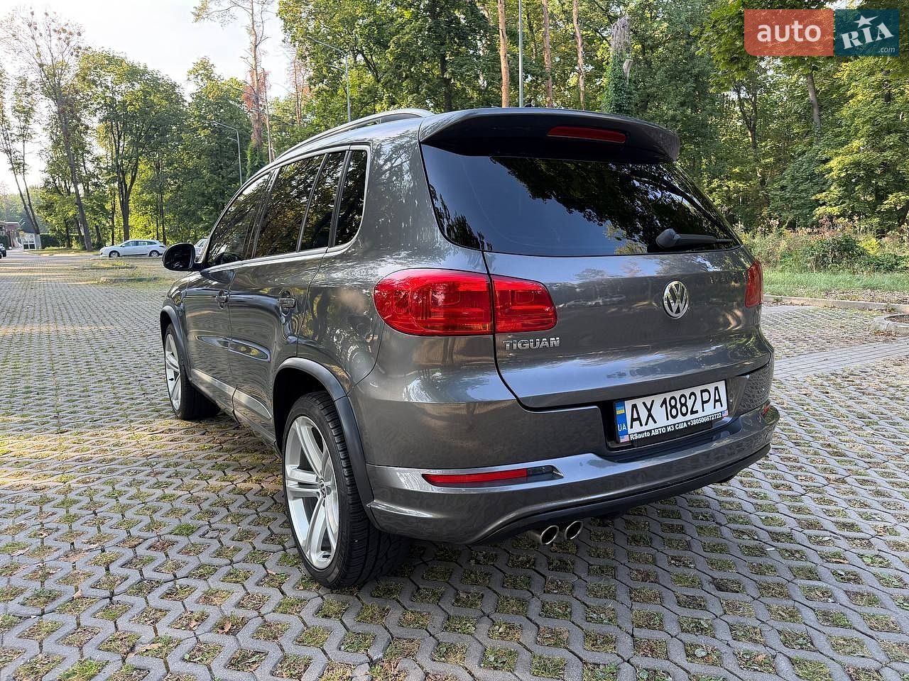 Volkswagen Tiguan 2015 VIN WVGAV7AX4GW559726 фото оголошення 8 з 27