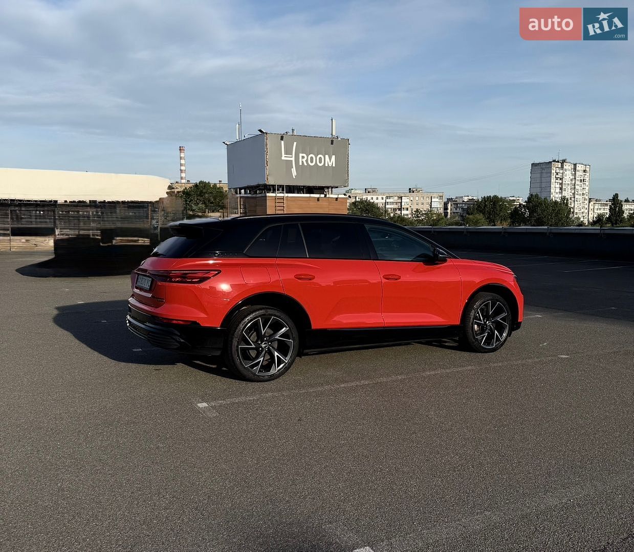 Audi Q5 e-tron 2022 VIN LSV1C5G48N2010060 фото оголошення 9 з 41