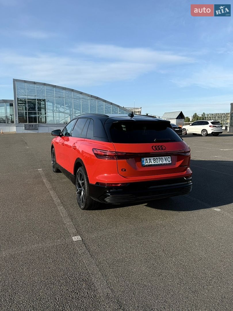Audi Q5 e-tron 2022 VIN LSV1C5G48N2010060 фото оголошення 10 з 41