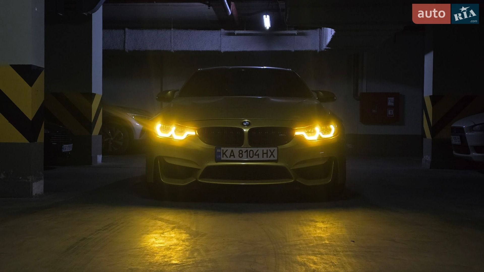 BMW M4 2017 VIN WBS4Y91060AC52919 фото оголошення 3 з 85