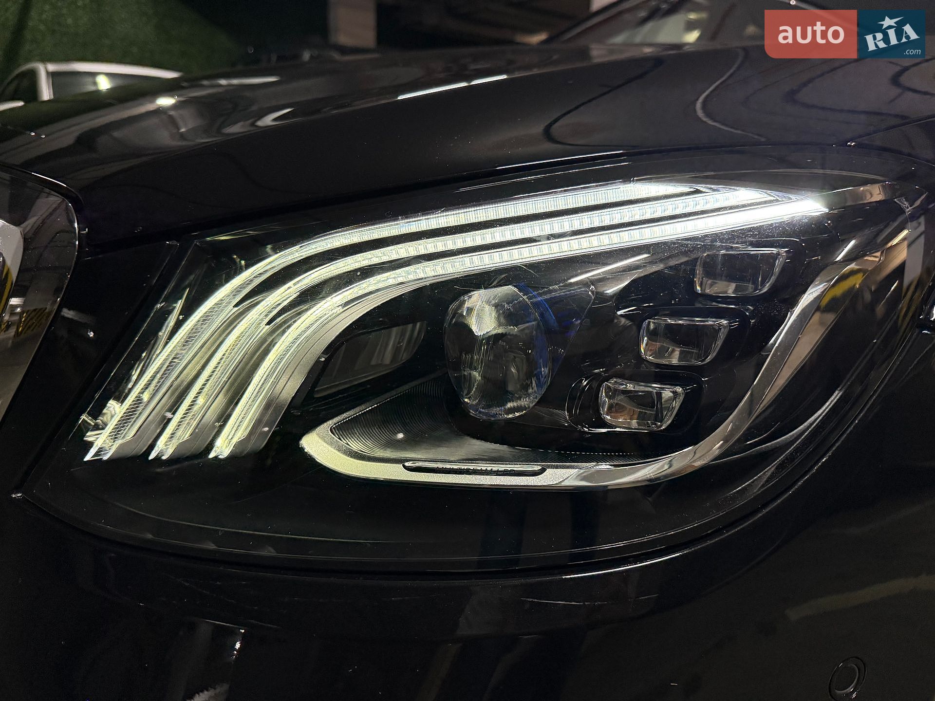 Mercedes-Benz S-Class 2017 VIN WDDUF2BB4JA372162 фото оголошення 2 з 100